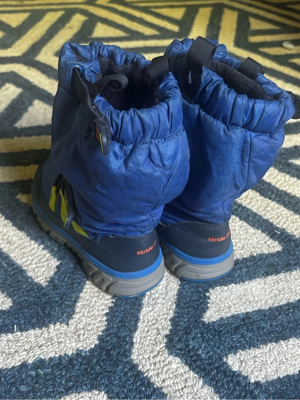 Stride Rite Kids Navy and Yellow Winter Snow Boots